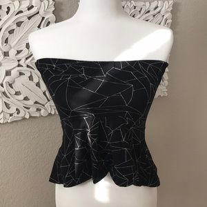 Black and white geometric top.